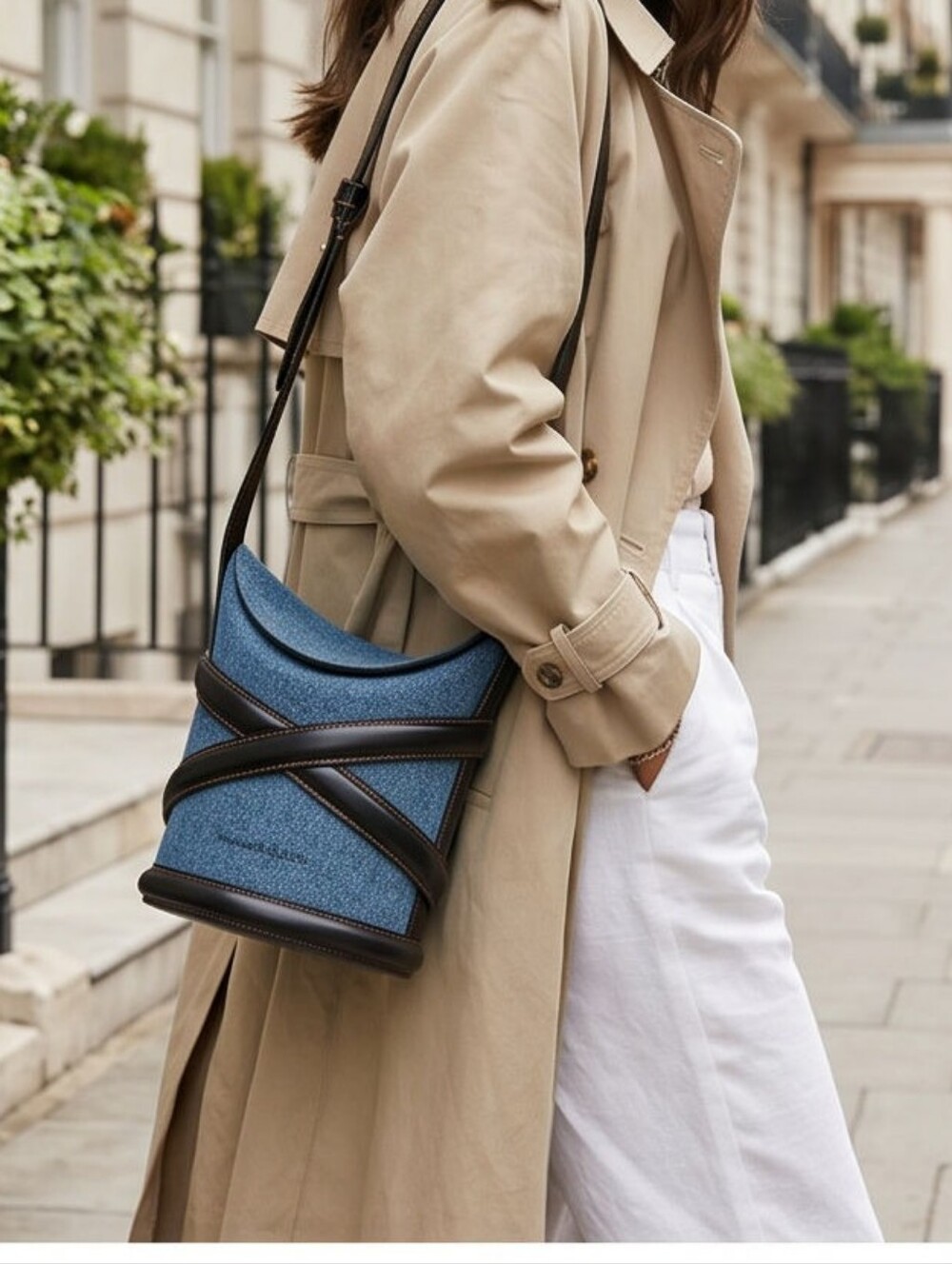 ALEXANDER McQUEEN Denim & Calfskin The Curve Small Shoulder| Crossbody